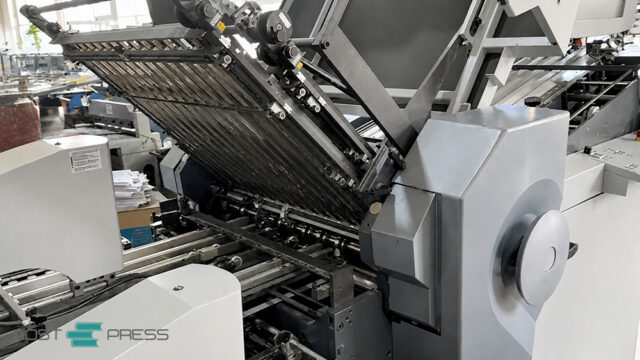 комбинированная кассетно-ножевая фальцевальная секция (Heidelberg Stahlfolder KH 66/4-KTL)